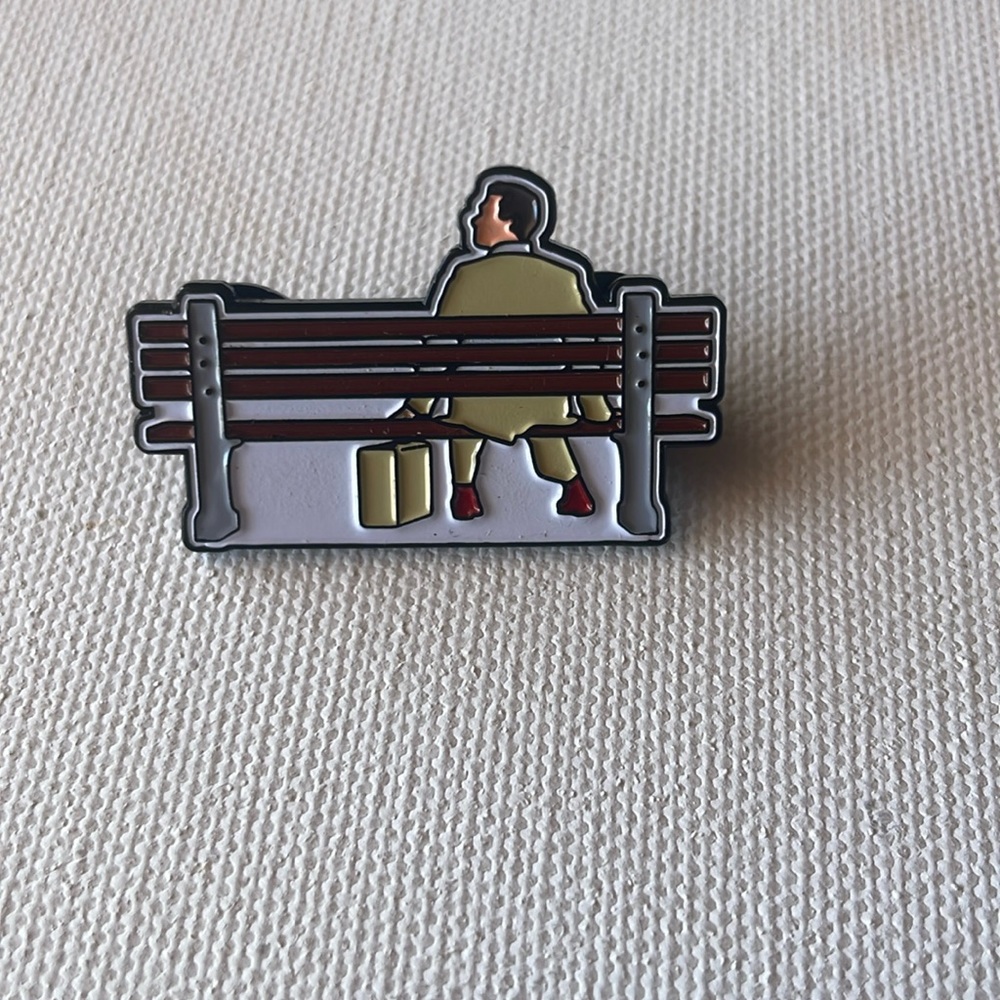 Forest Gump enamel pin